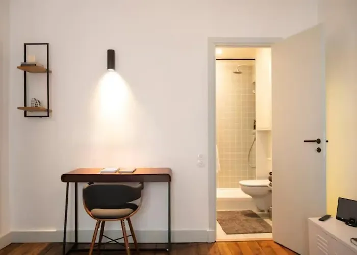 Montparnasse - 15th Arr *